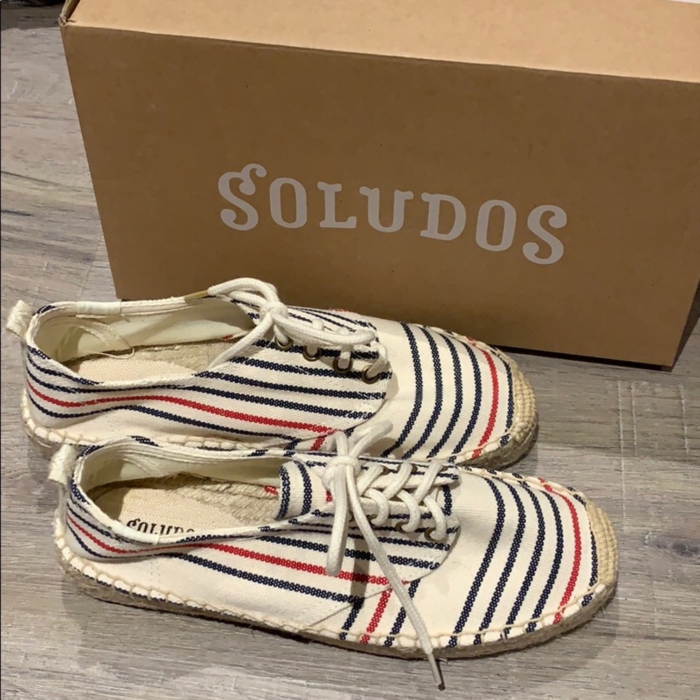Soludos Shoes (run like a 7)